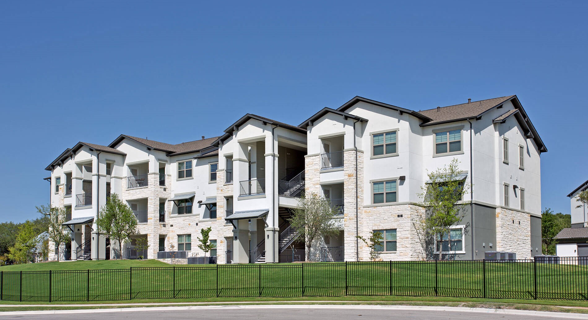 Estancia Villas Apartments in Austin