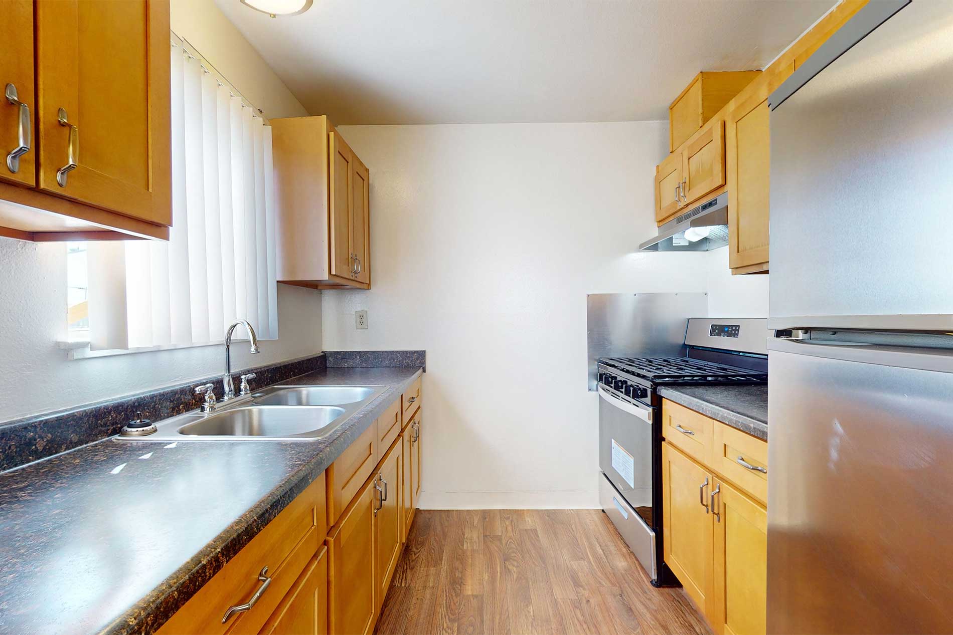 Garden Court apartment kitchen