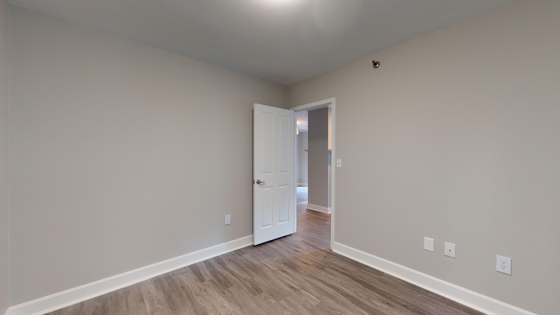 7 Harcourt St, Back Bay