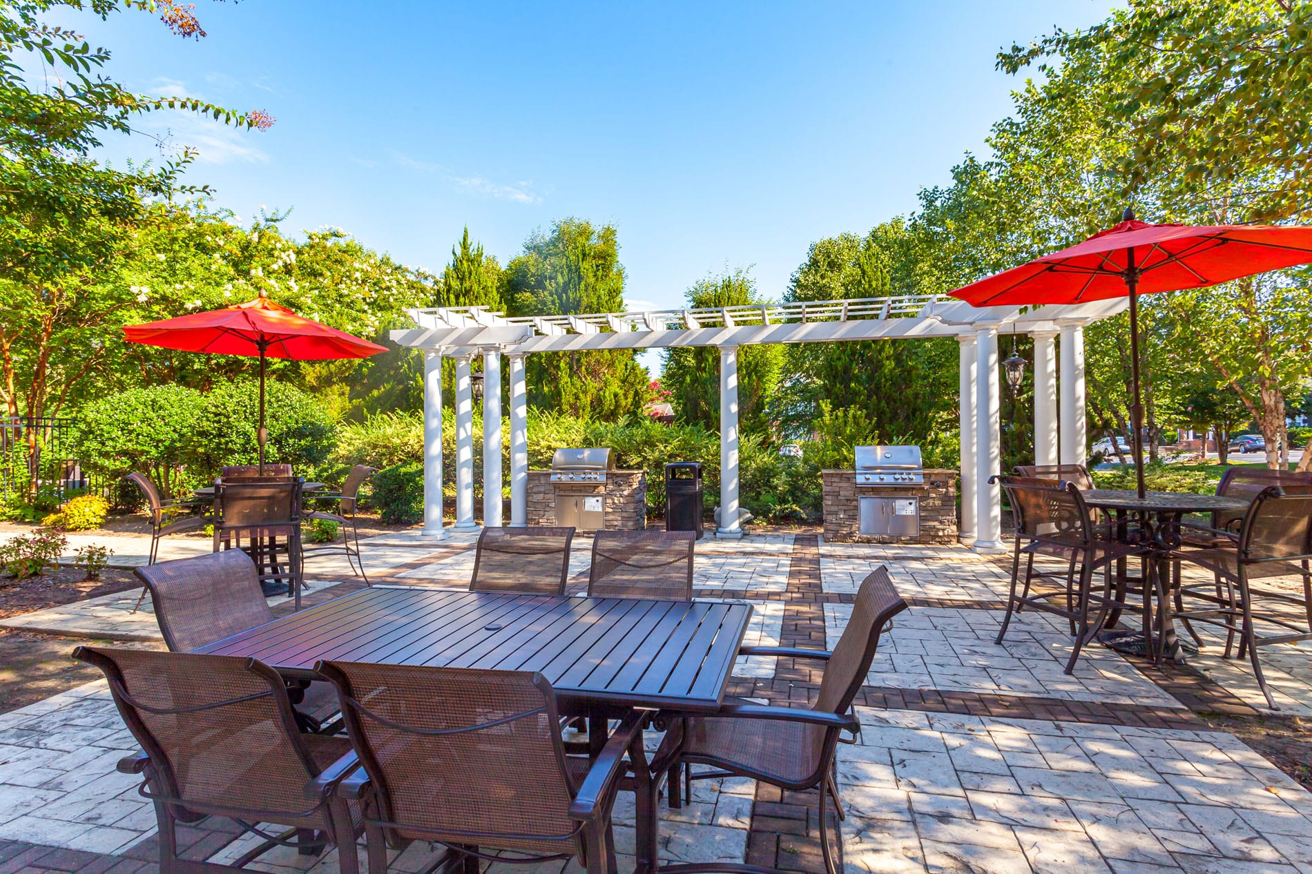 Gayton Pointe Townhomes Outdoor Grills