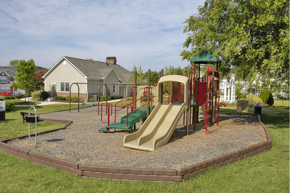 Photos and Tours of Gayton Pointe Townhomes West End Richmond