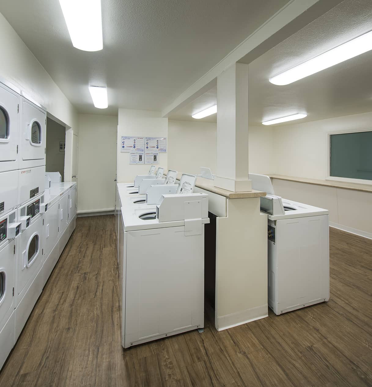 Harbor at Mesa Verde Laundry Room