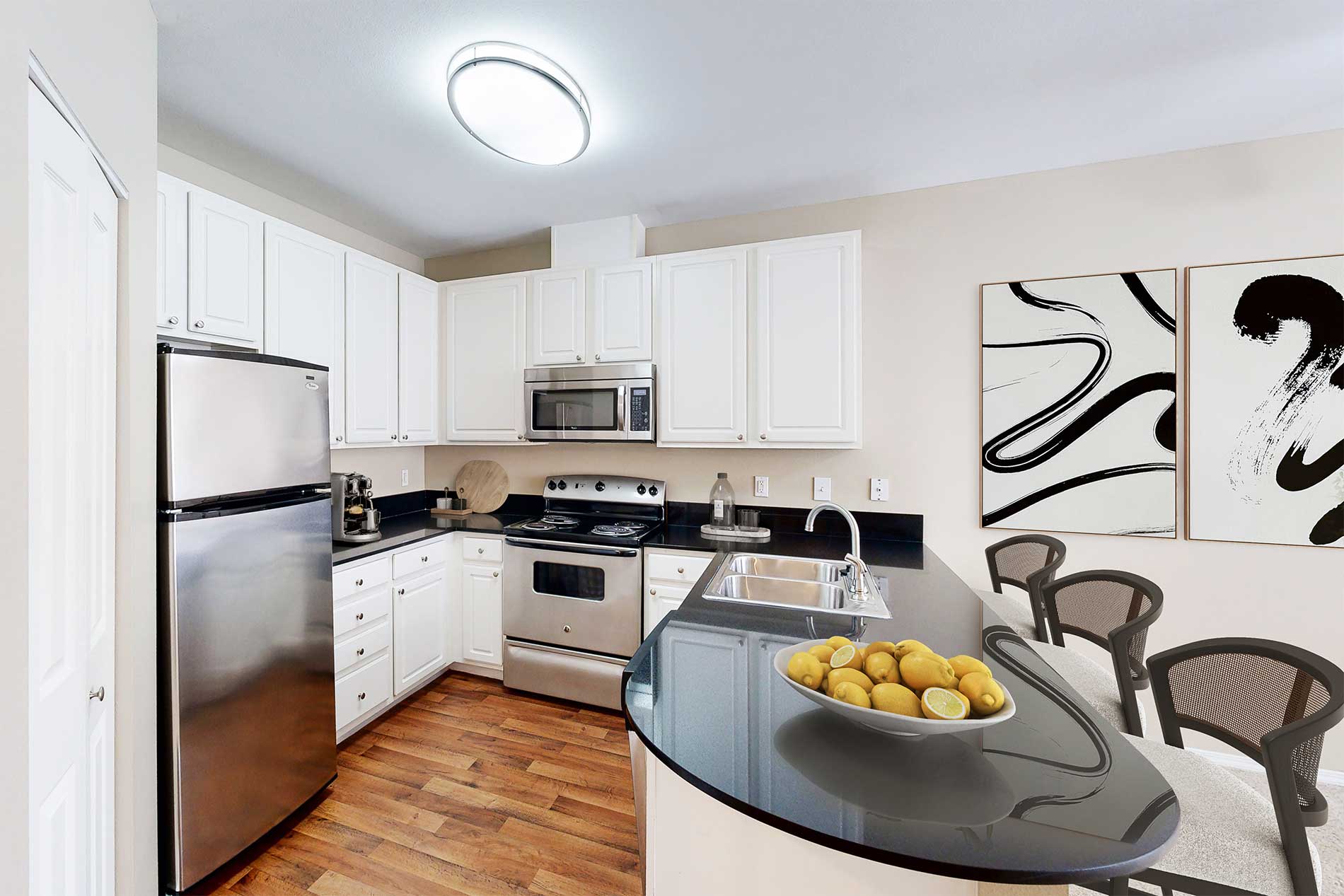 Hearthstone apartment kitchen