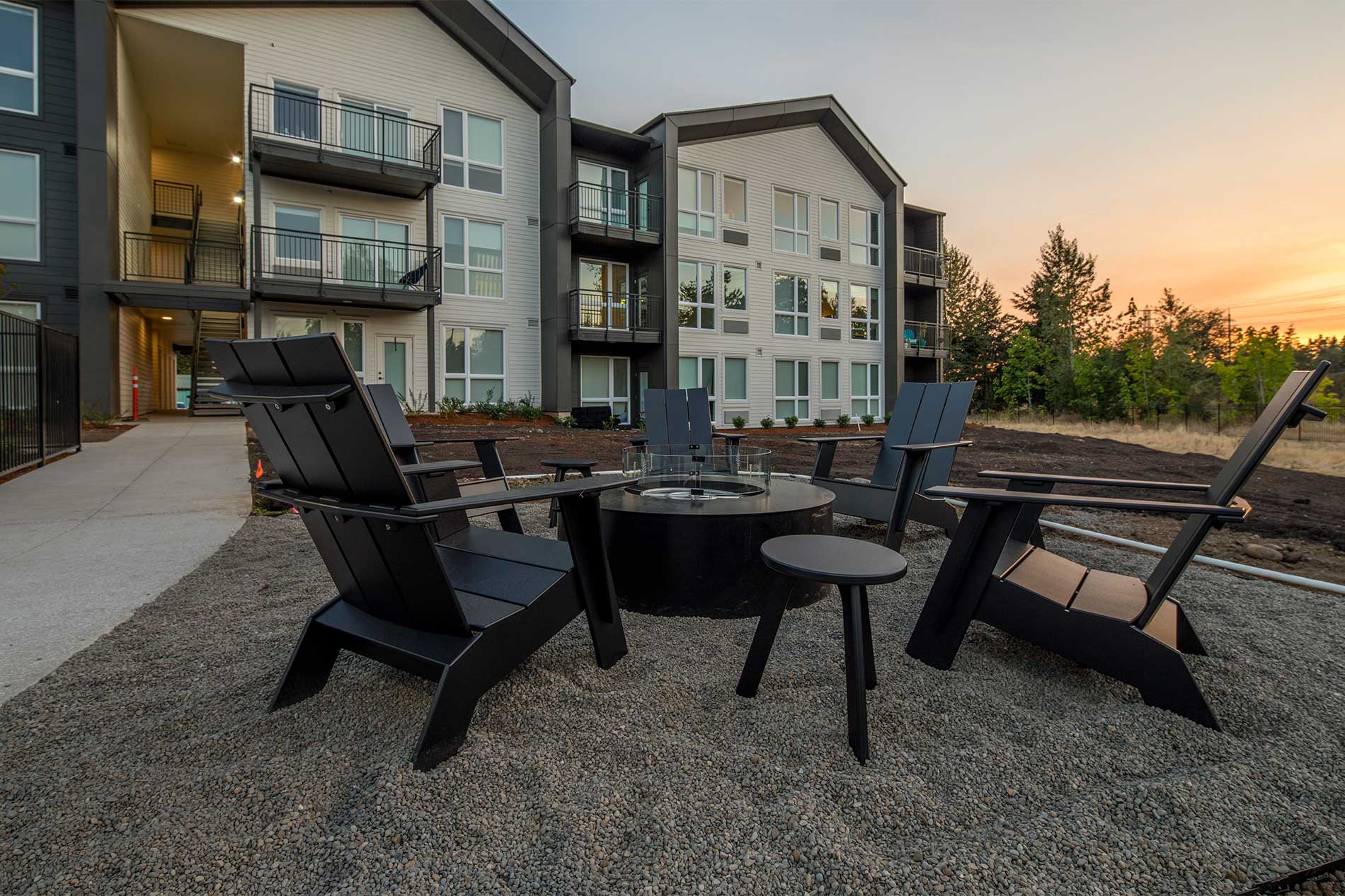 Heirloom outdoor fire pit lounge in Portland, OR