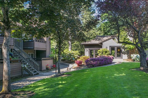 Hunt Club Apartments