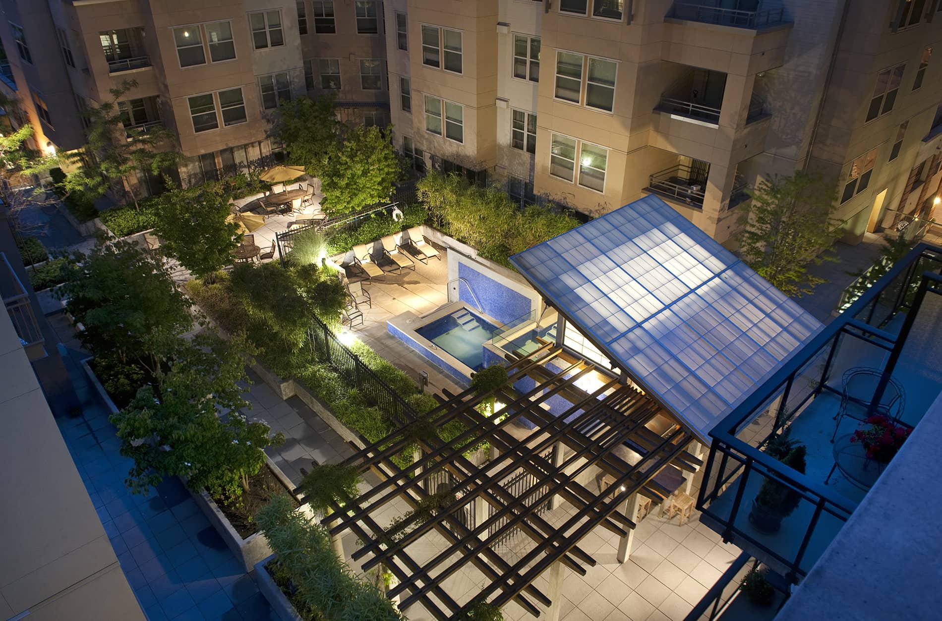 Island Square Courtyard