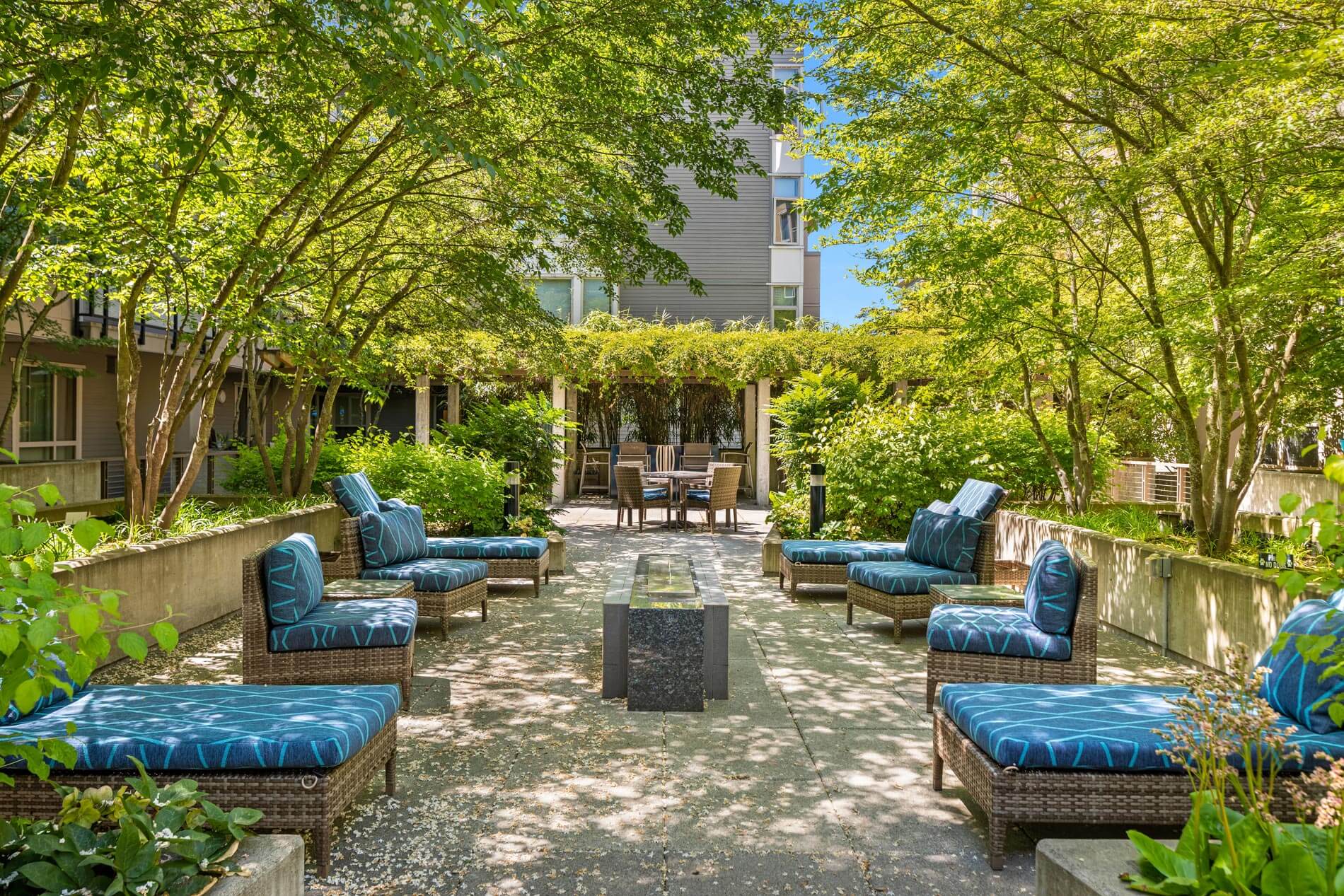 Island Square Courtyard area