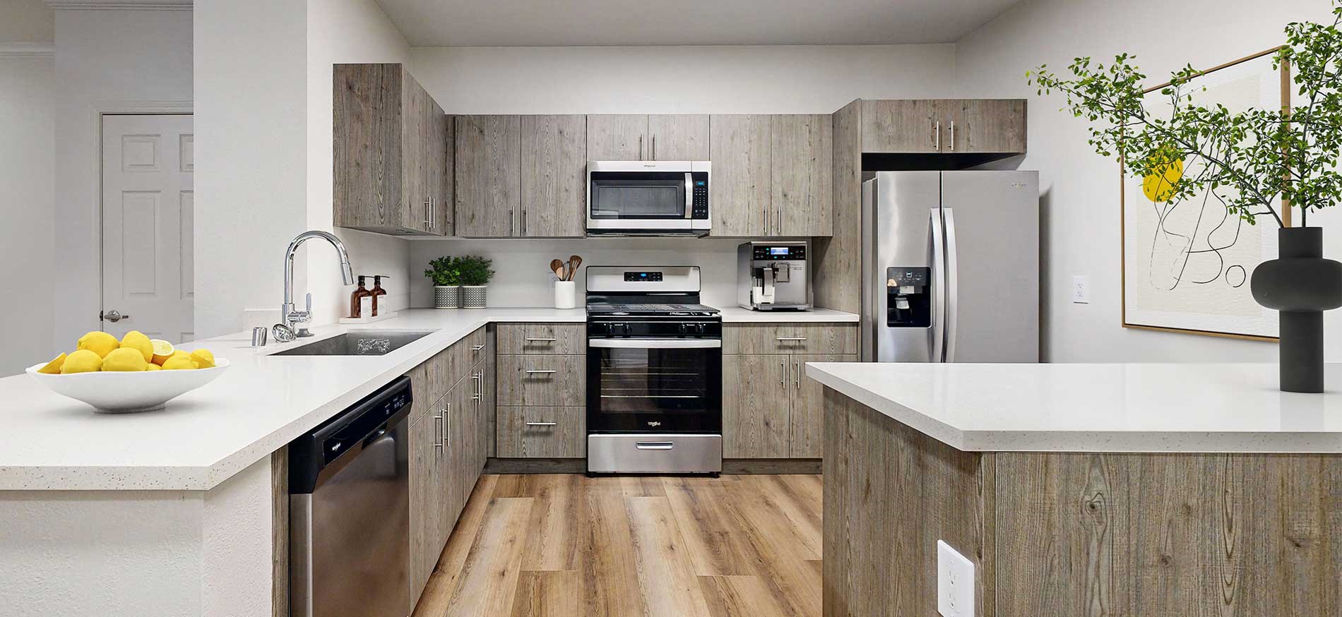 Jefferson at Marina del Rey apartment kitchen