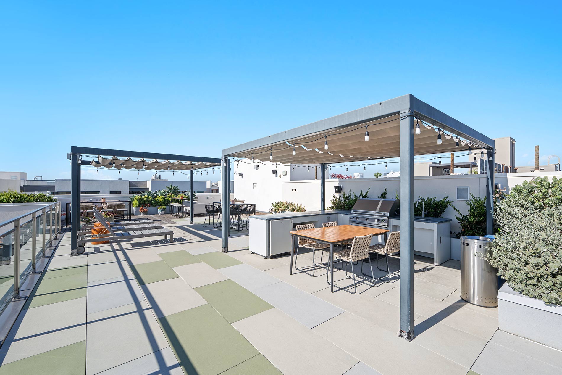 Junction Santa Monica rooftop deck