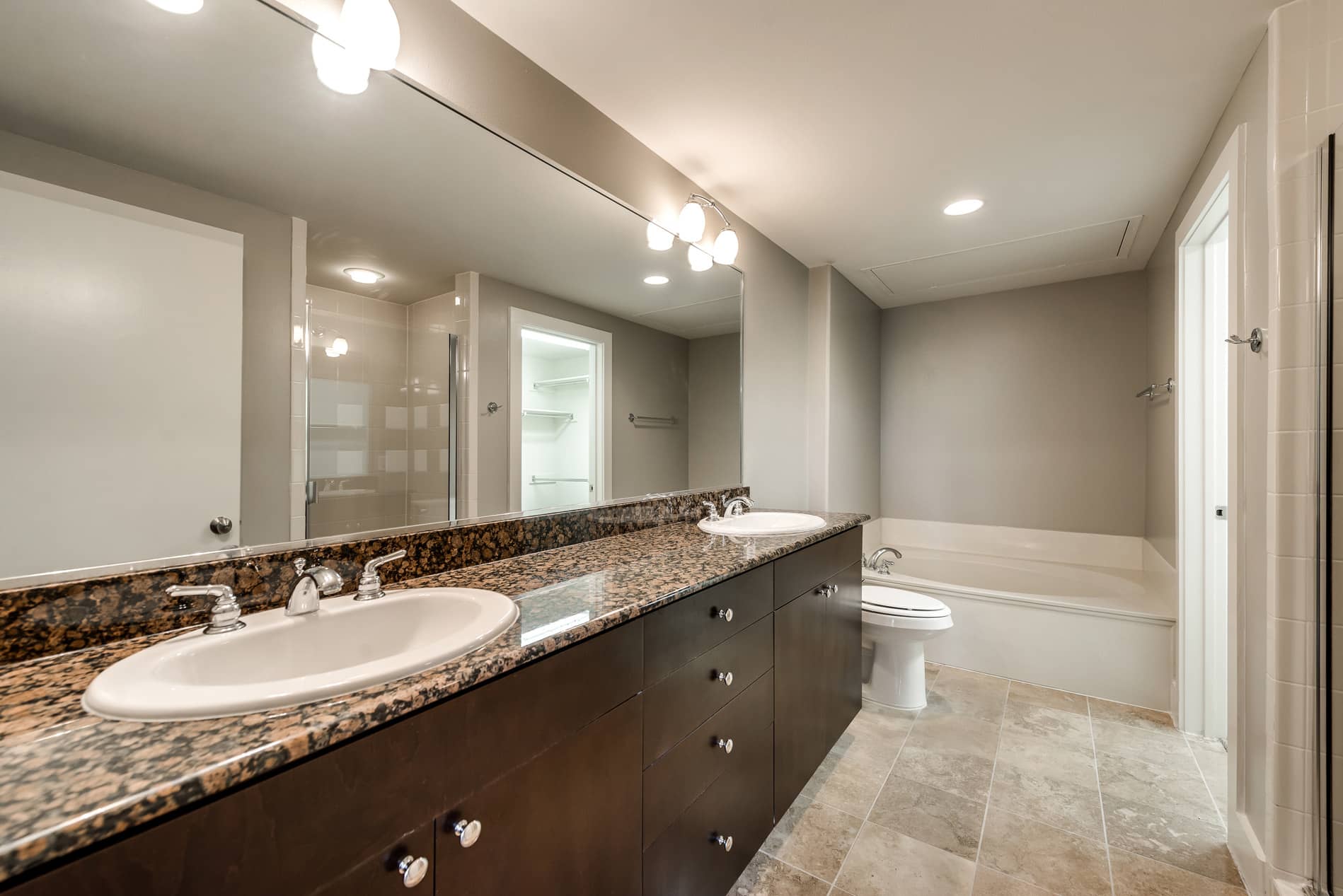 Apartments And Pricing For Legacy Village Apartment Homes Dallas