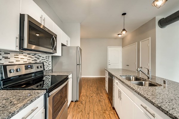 Legacy Village Apartments In Plano Tx