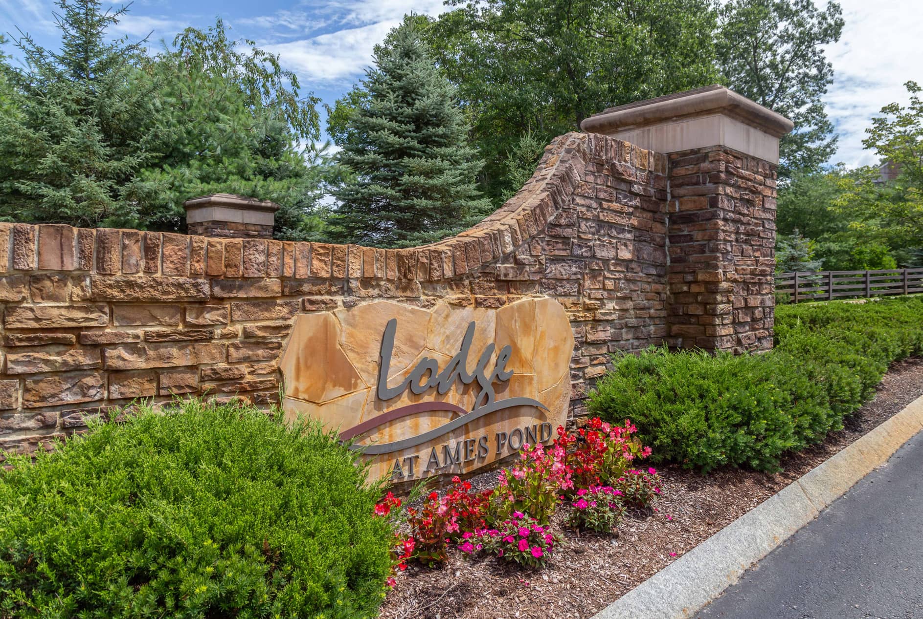 Lodge At Ames Pond Entrance