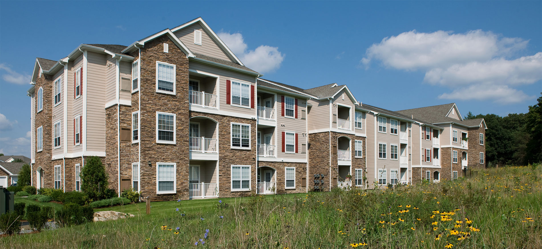 Lodge at Foxborough Building Exterior