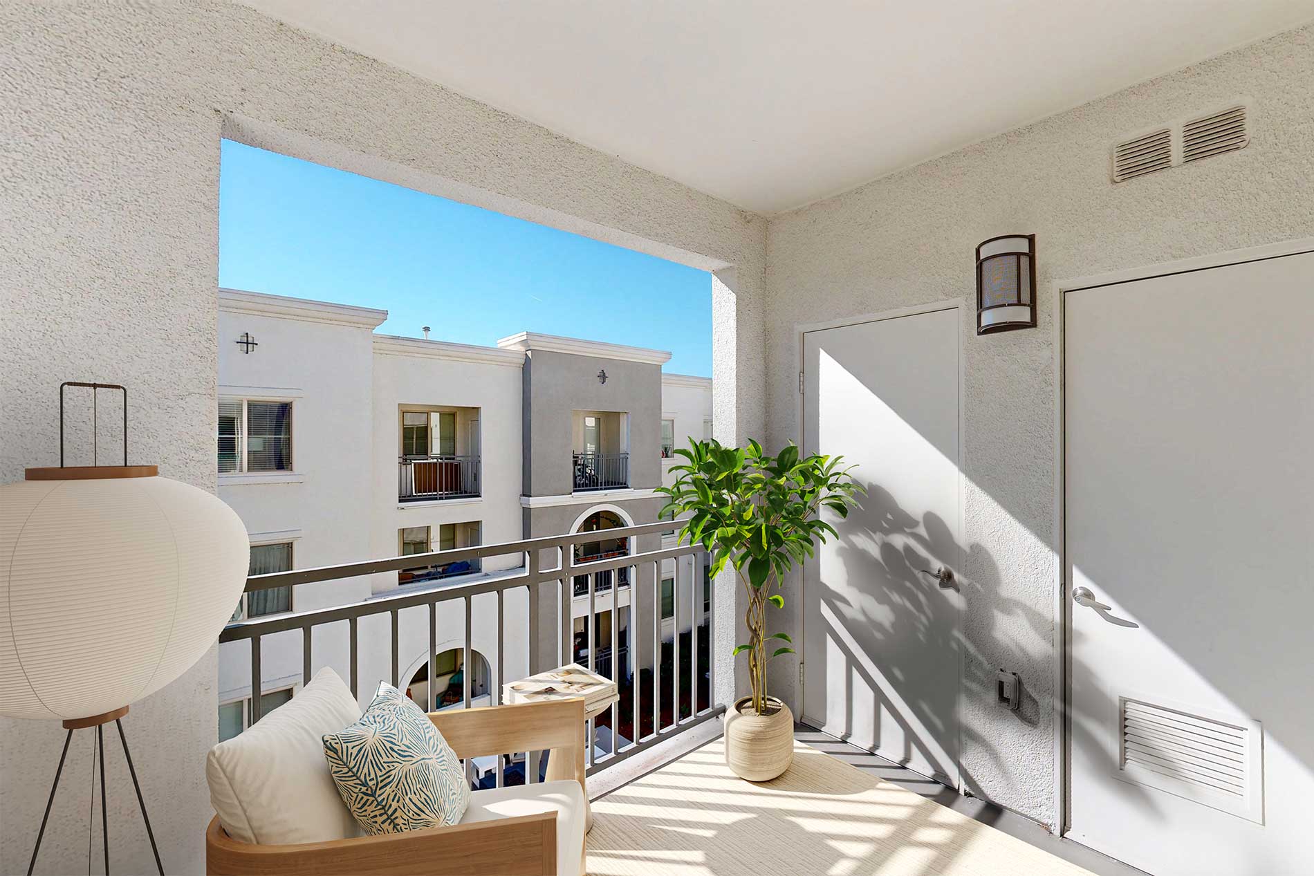 Los Alisos apartment balcony