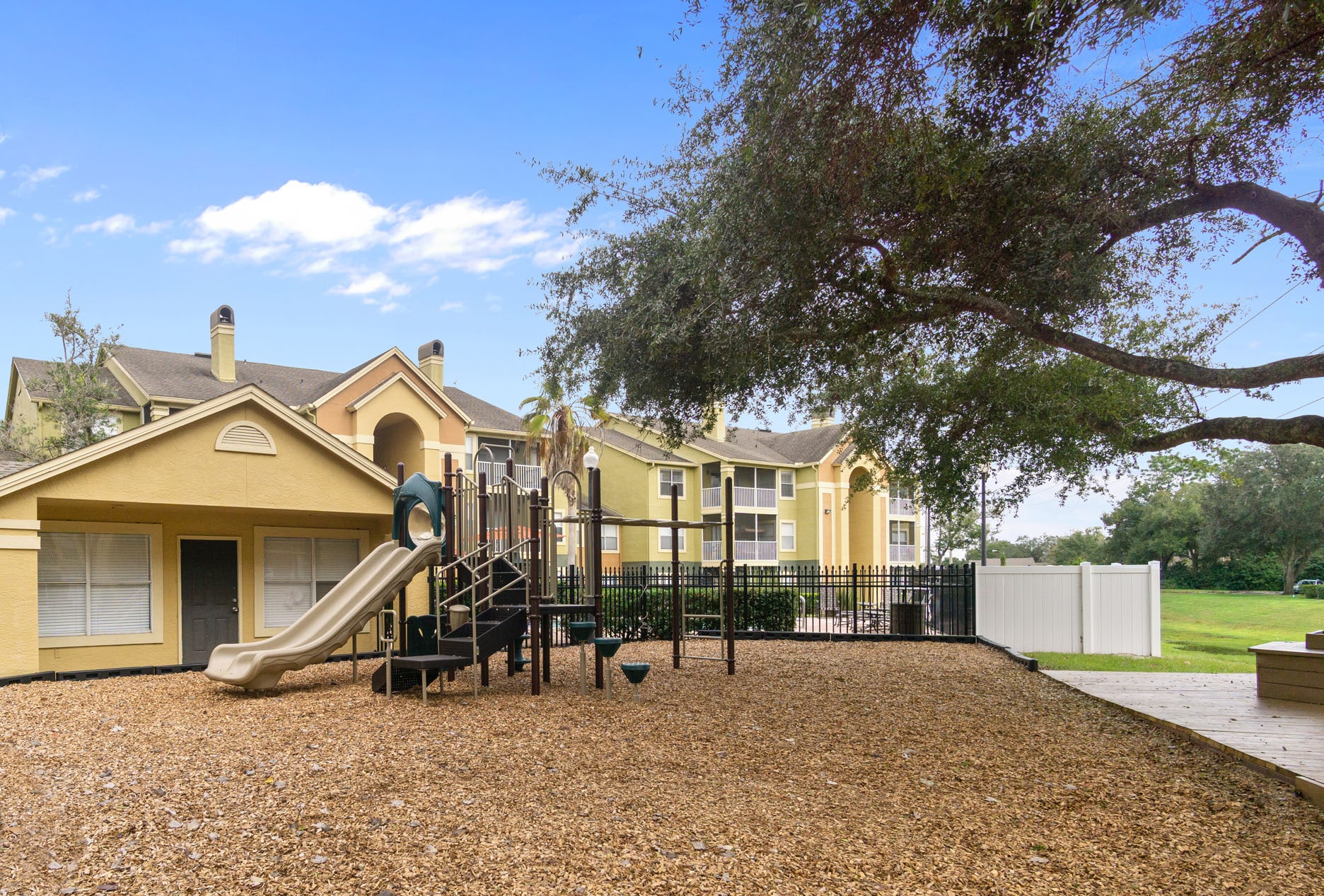 Photos and Tours of Los Altos at Altamonte Springs Altamonte Springs