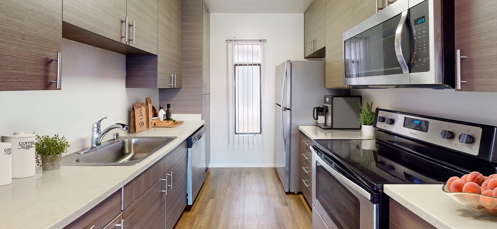 Missions at Back Bay staged kitchen