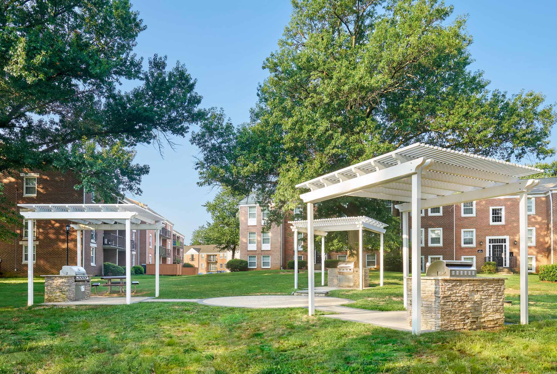 Newport Village grilling area