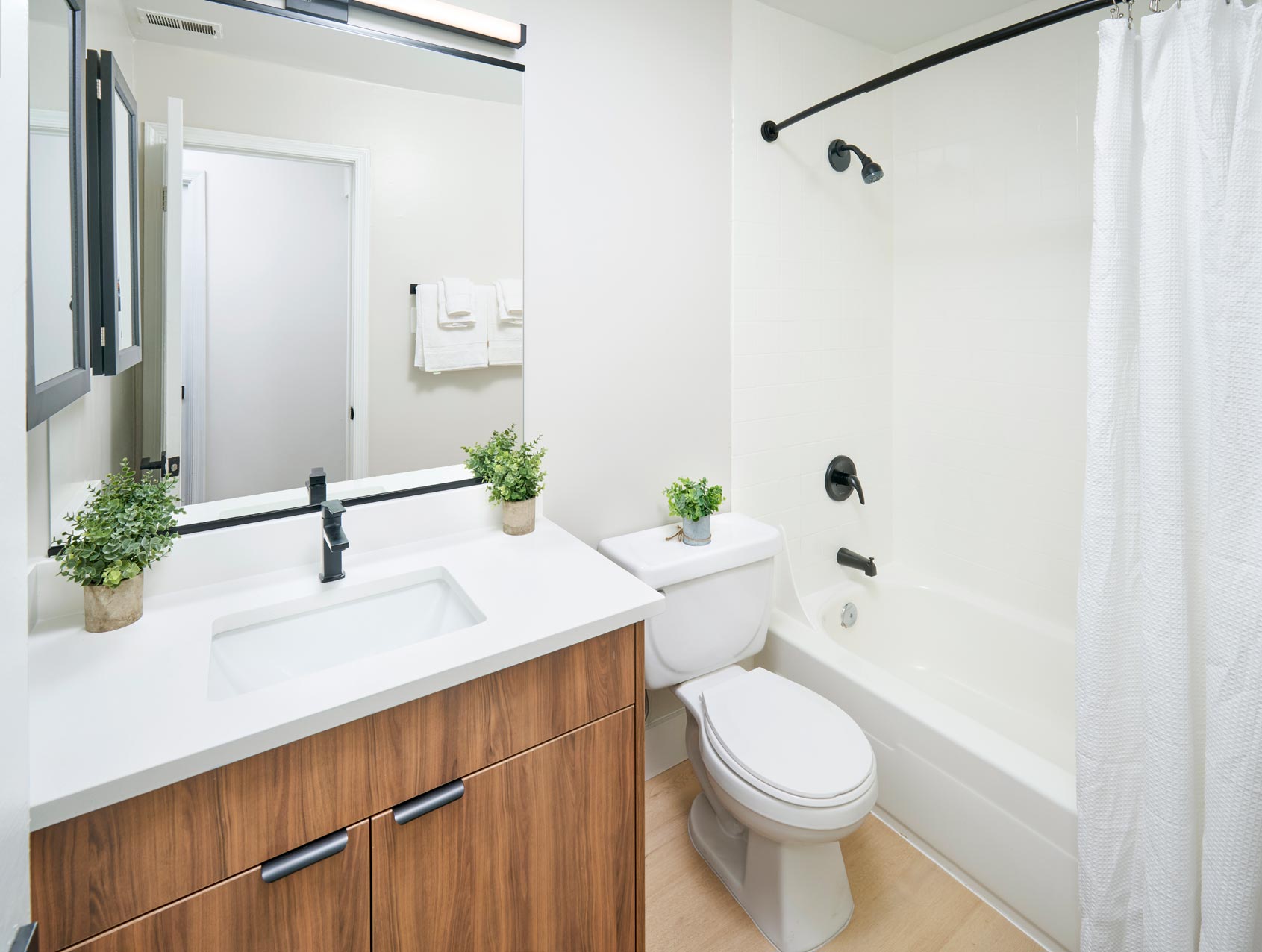 Newport Village staged bathroom