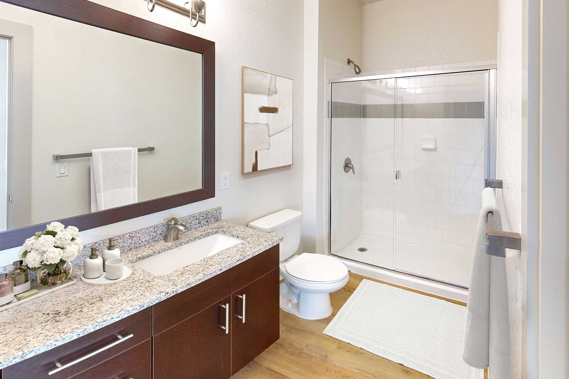 Peridot Palms apartment bathroom