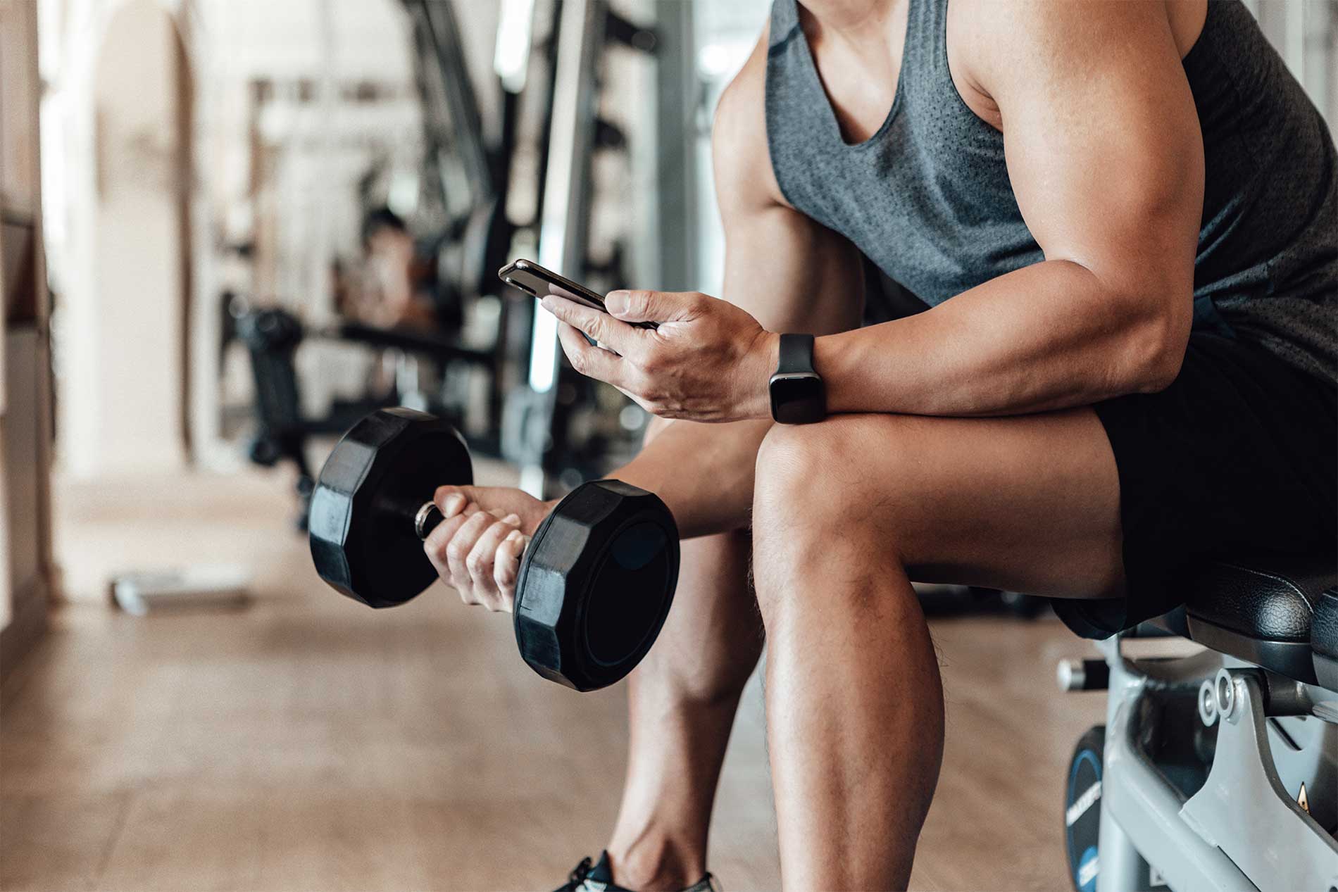 Man lifting weights