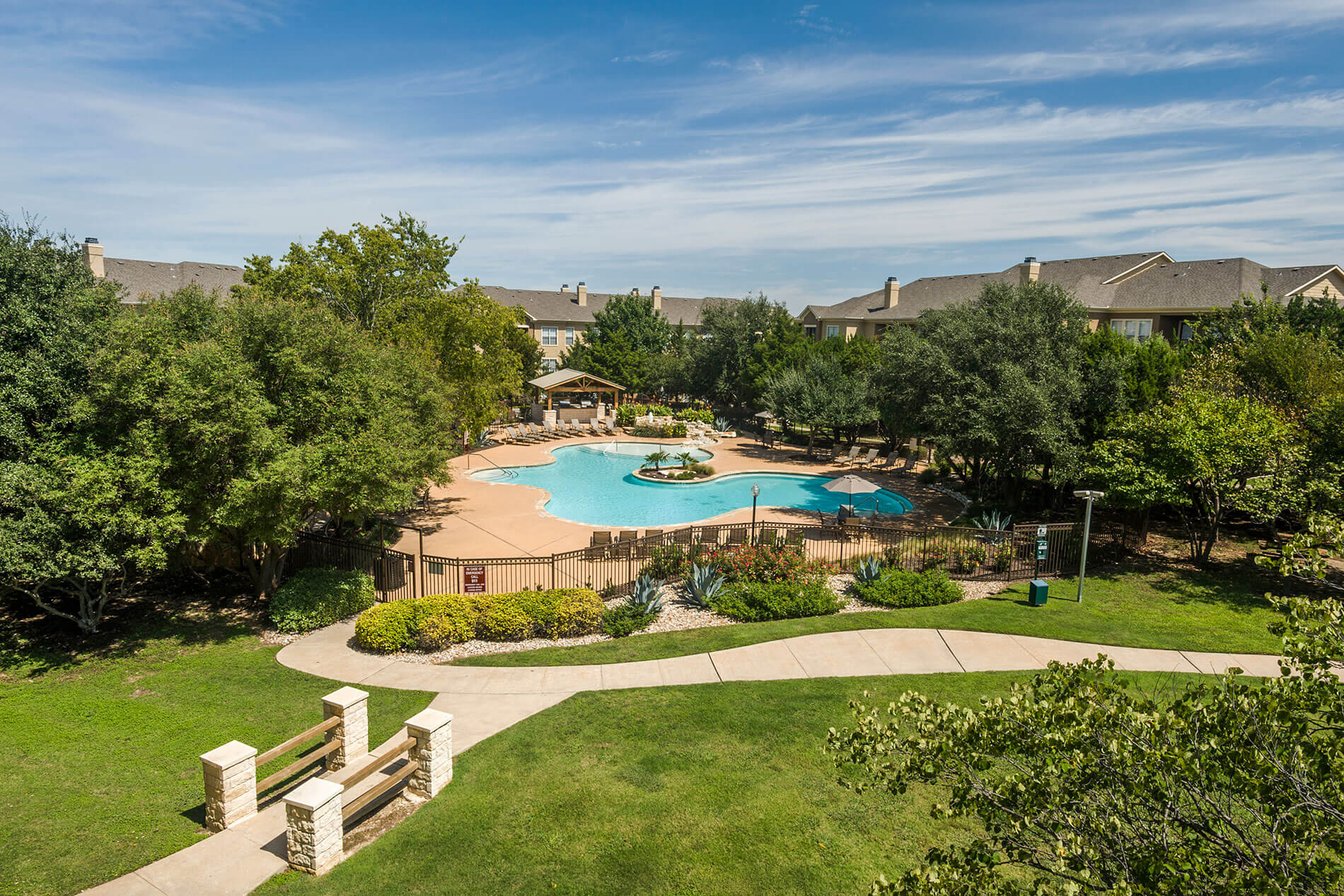 Red Stone Ranch swimming pool