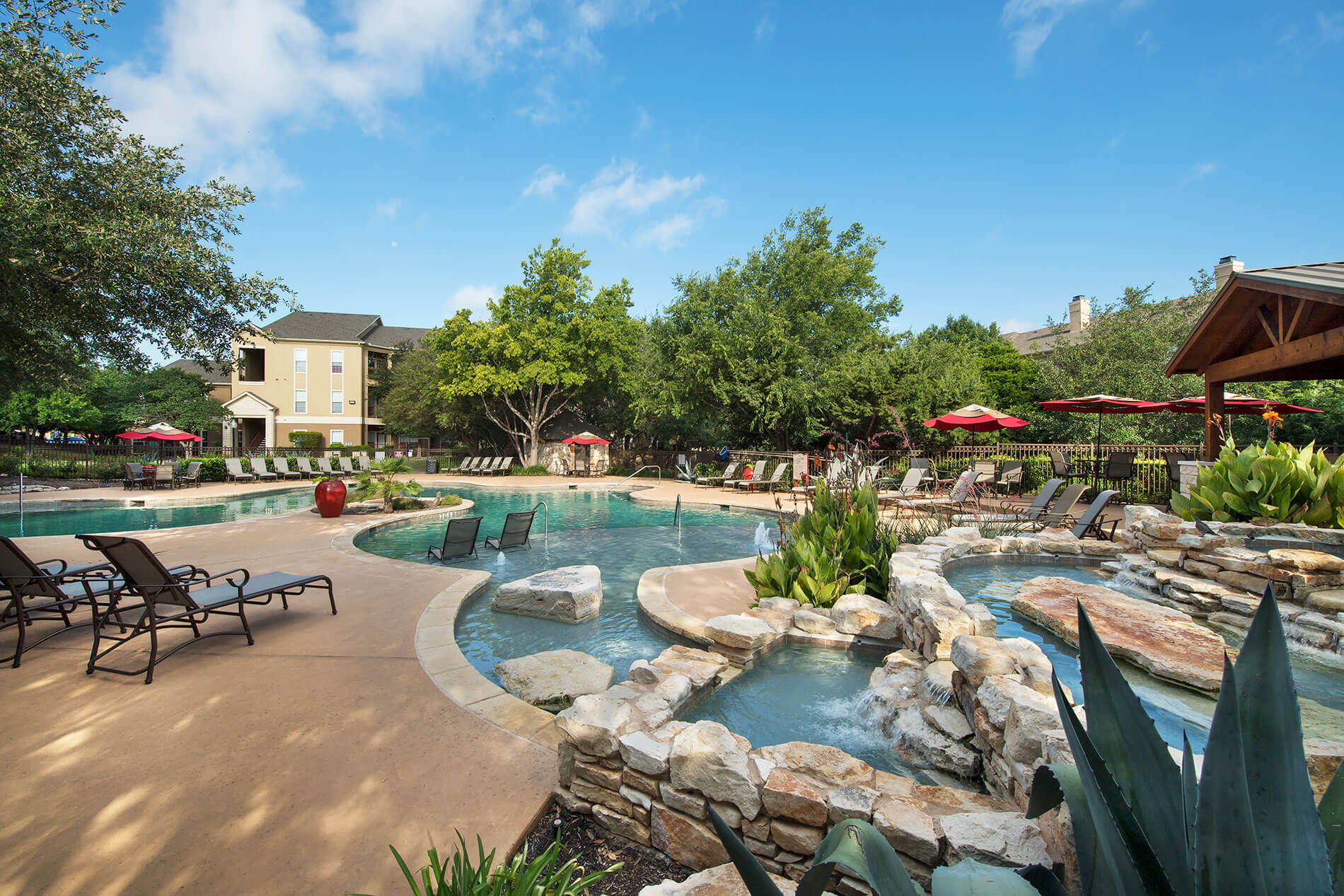 Red Stone Ranch swimming pool