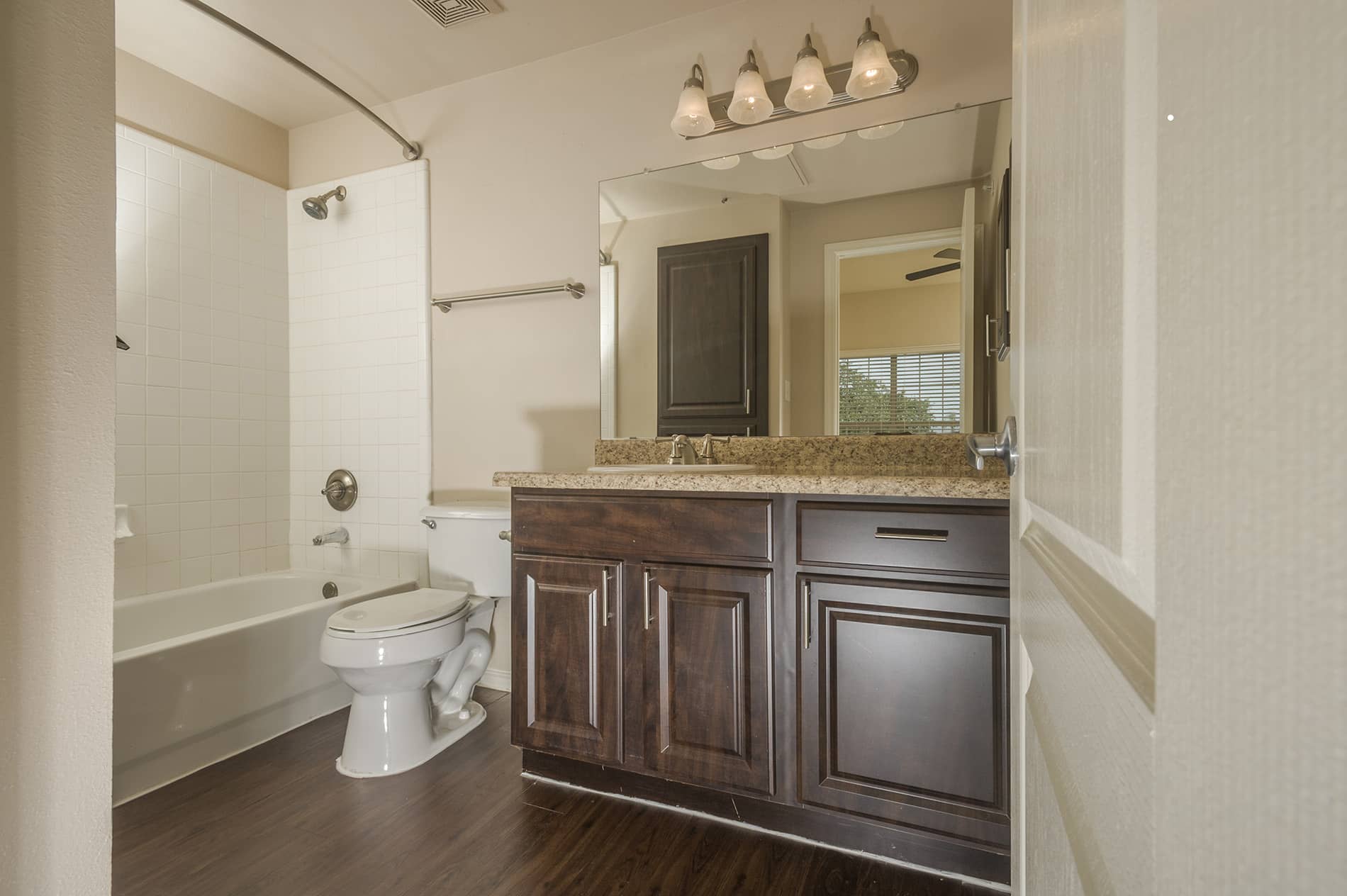 Red Stone Ranch Bathroom