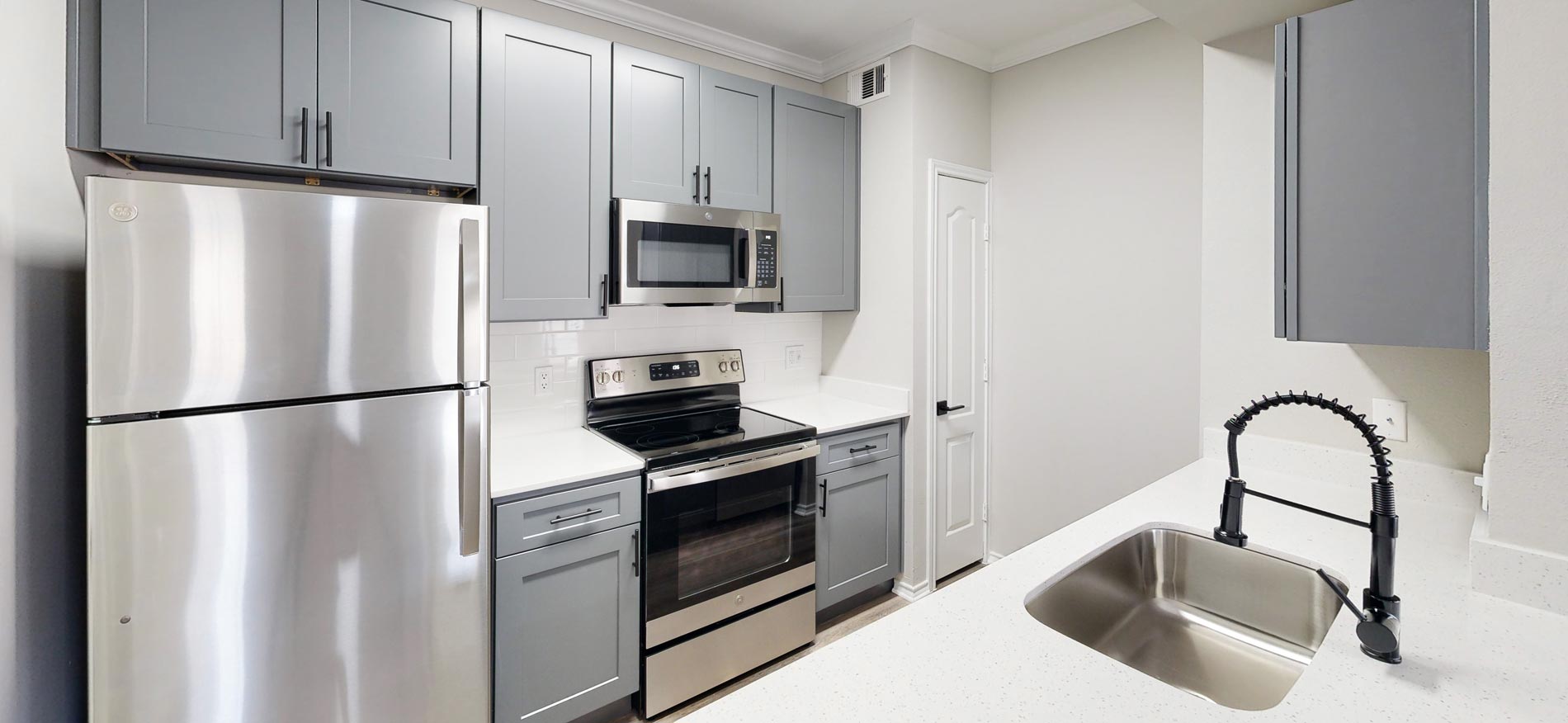 Red Stone Ranch Apartments Kitchen