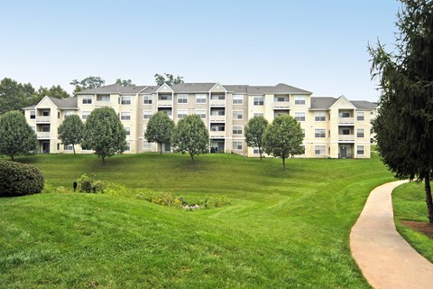 Ridgewood Apartments