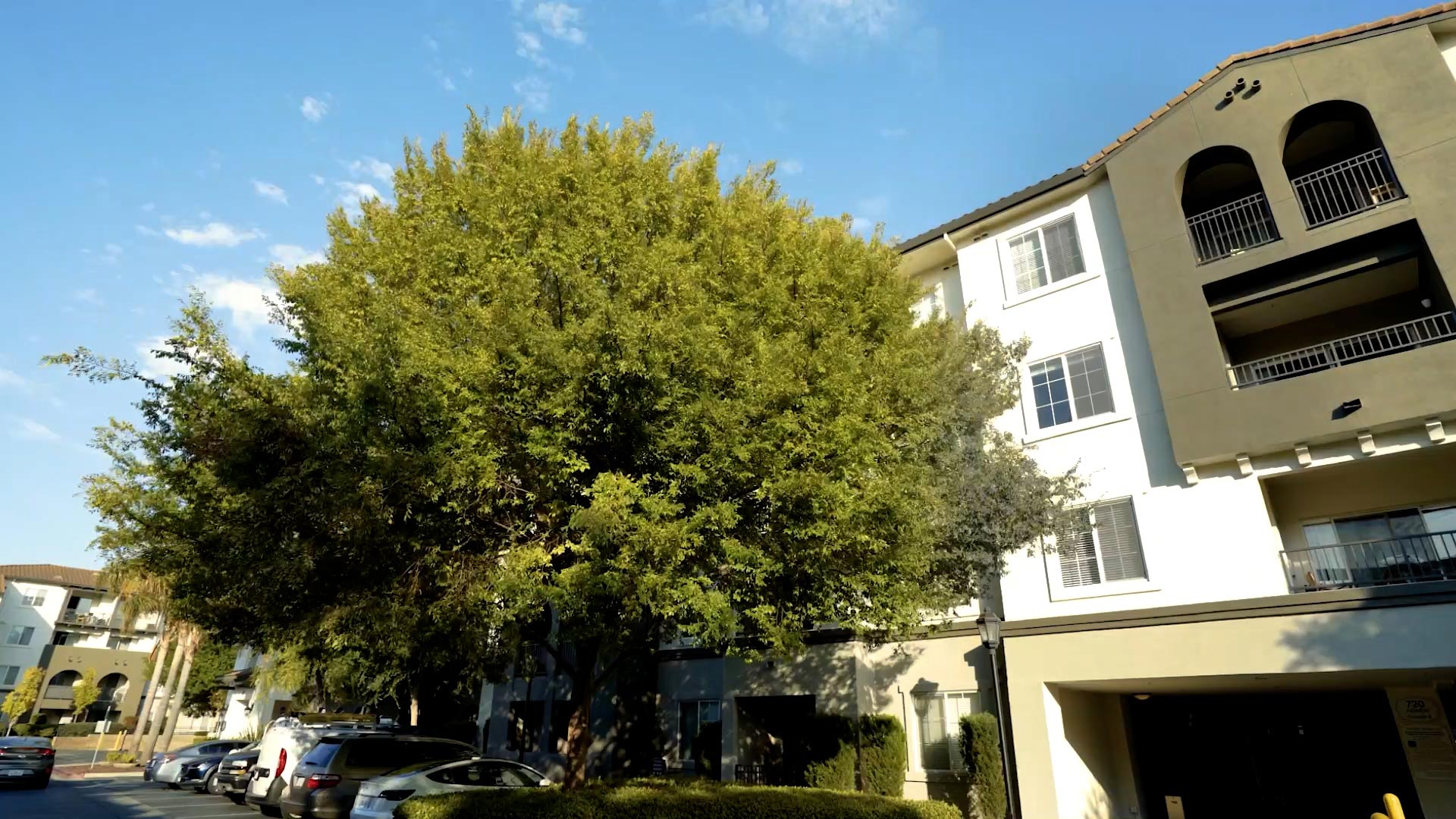 River Terrace apartments in Santa Clara neighborhood of San Francisco building exterior