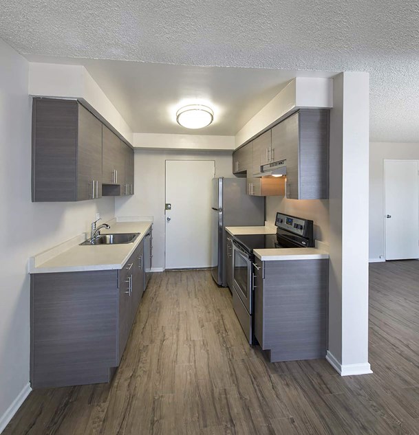 Photos and Tours of Rosebeach La Mirada CA