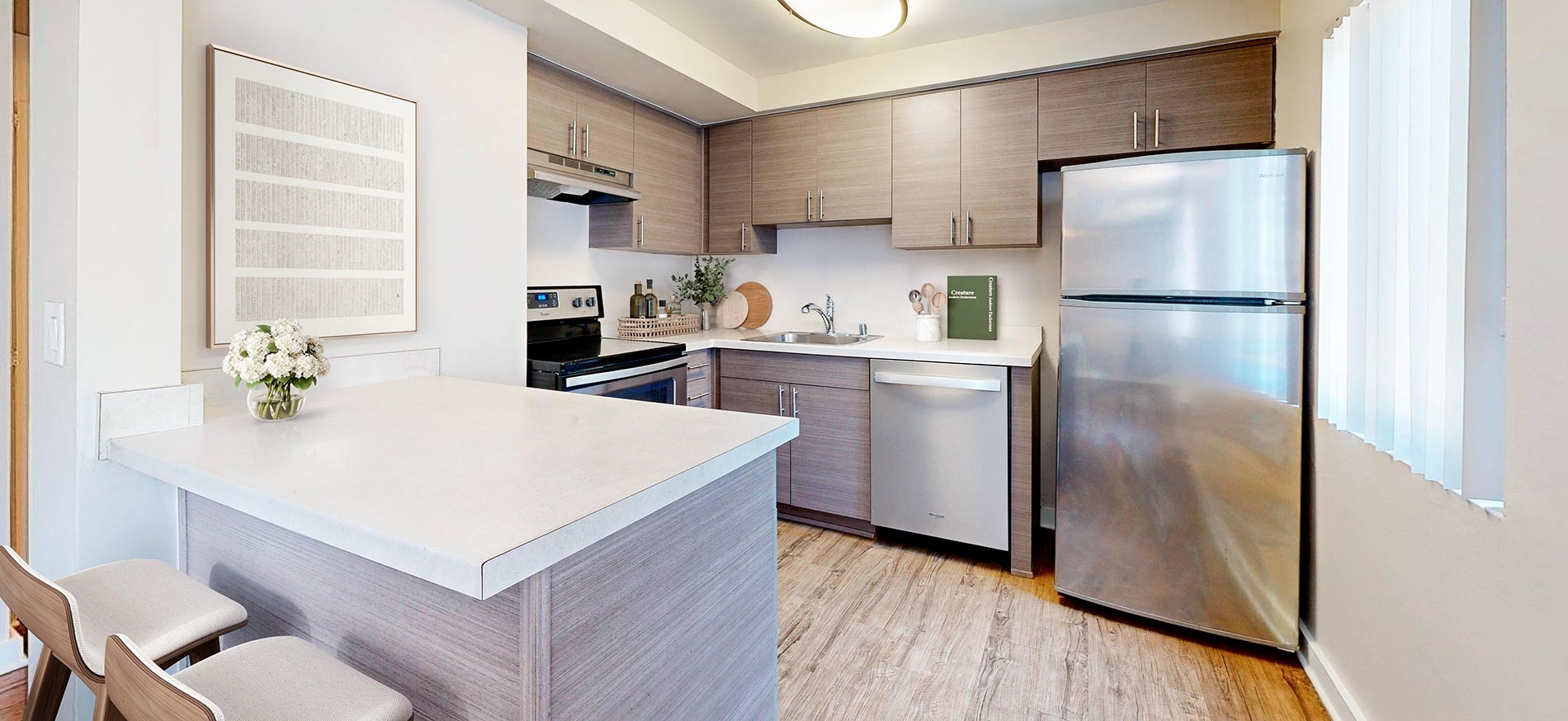 Rosebeach staged kitchen