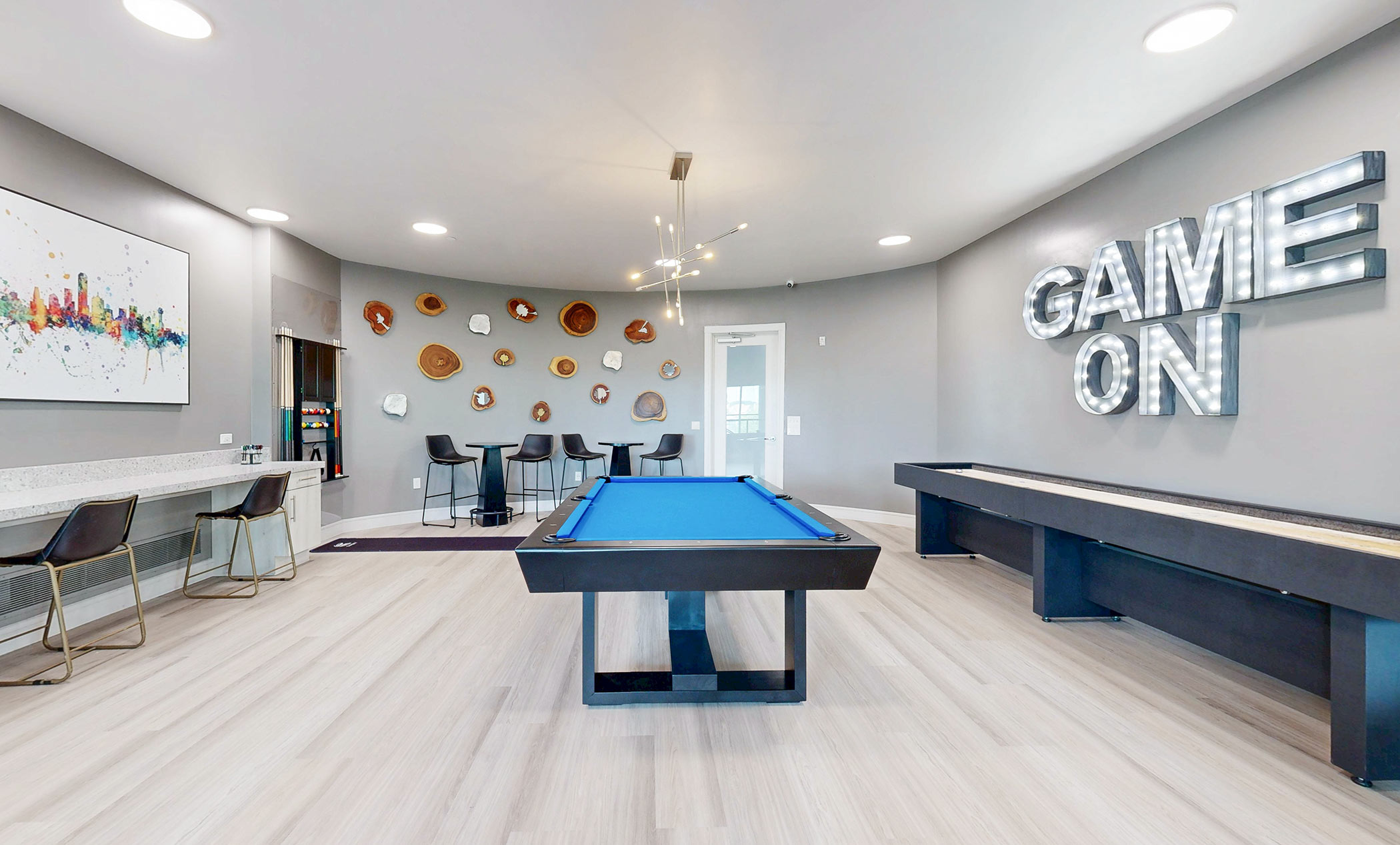 Savoye game room