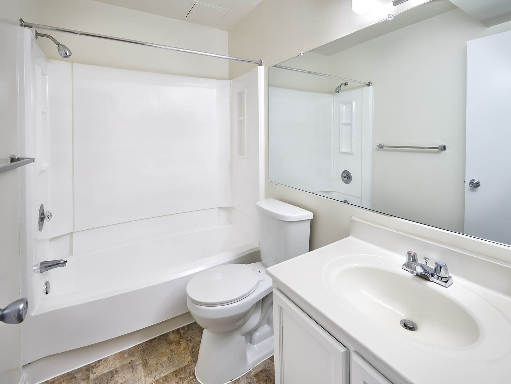 Seneca Place apartment bathroom