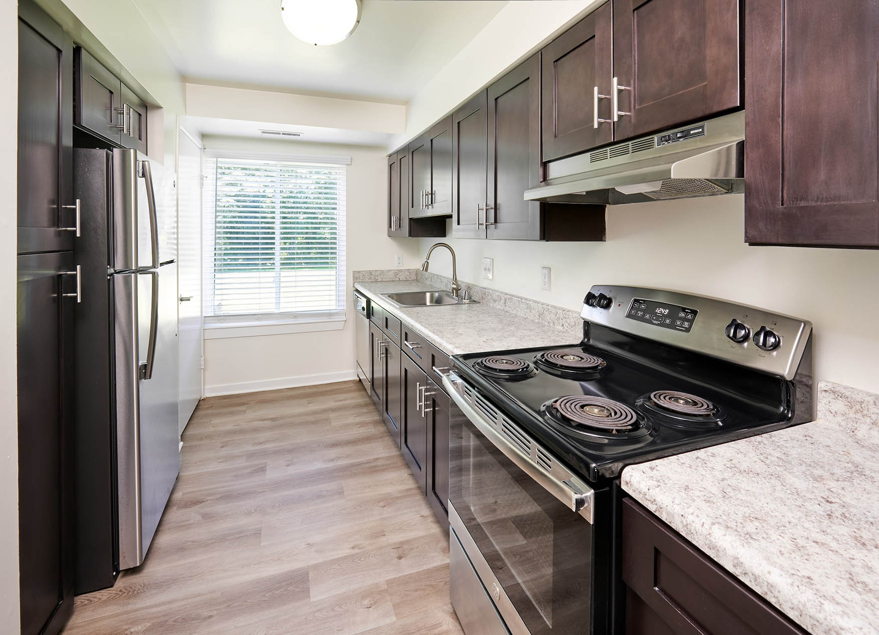 Seneca Place apartment kitchen