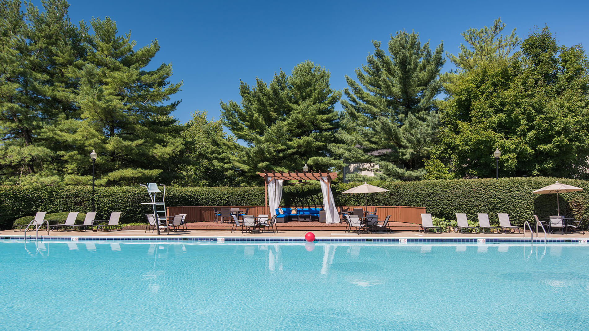 Seneca Place Apartments Pool