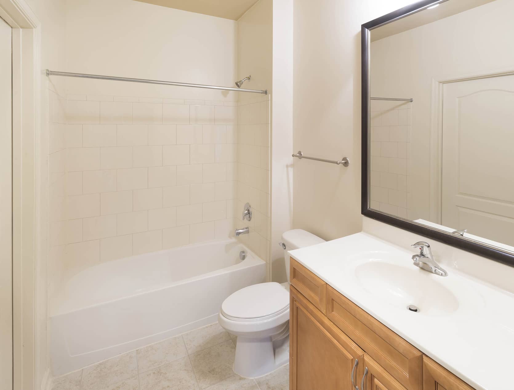 Photos and Tours of Signal Hill Woodbridge