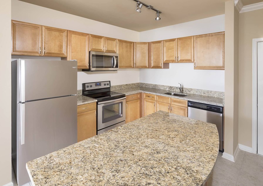 Photos and Tours of Signal Hill Woodbridge