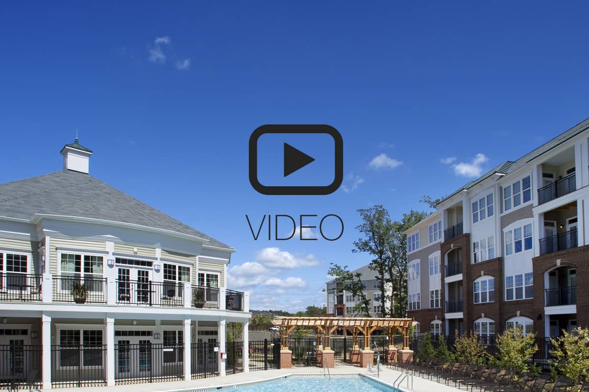 Photos and Tours of Signal Hill Woodbridge