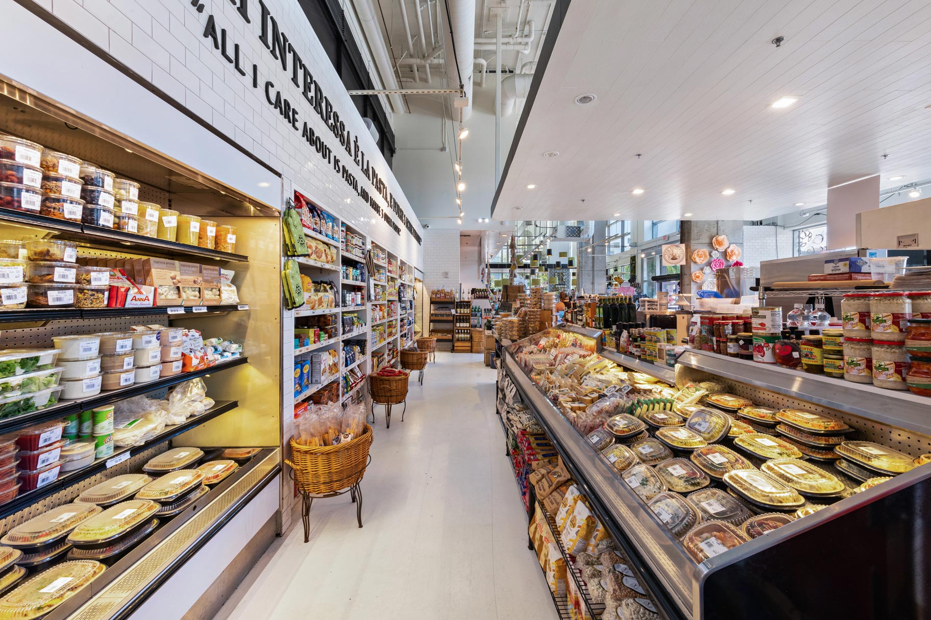 Strata Rovino grocery store