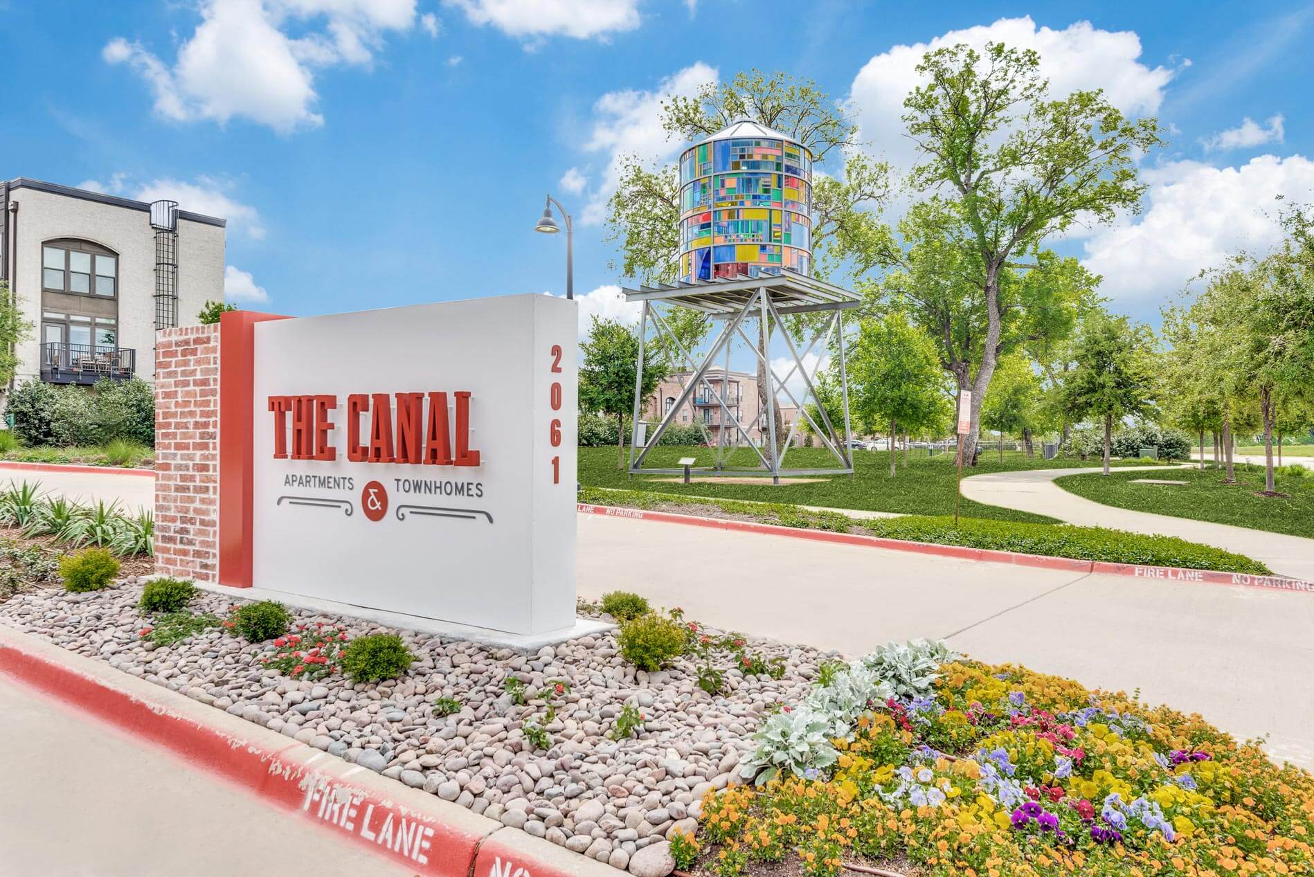 The Canal Monument Sign