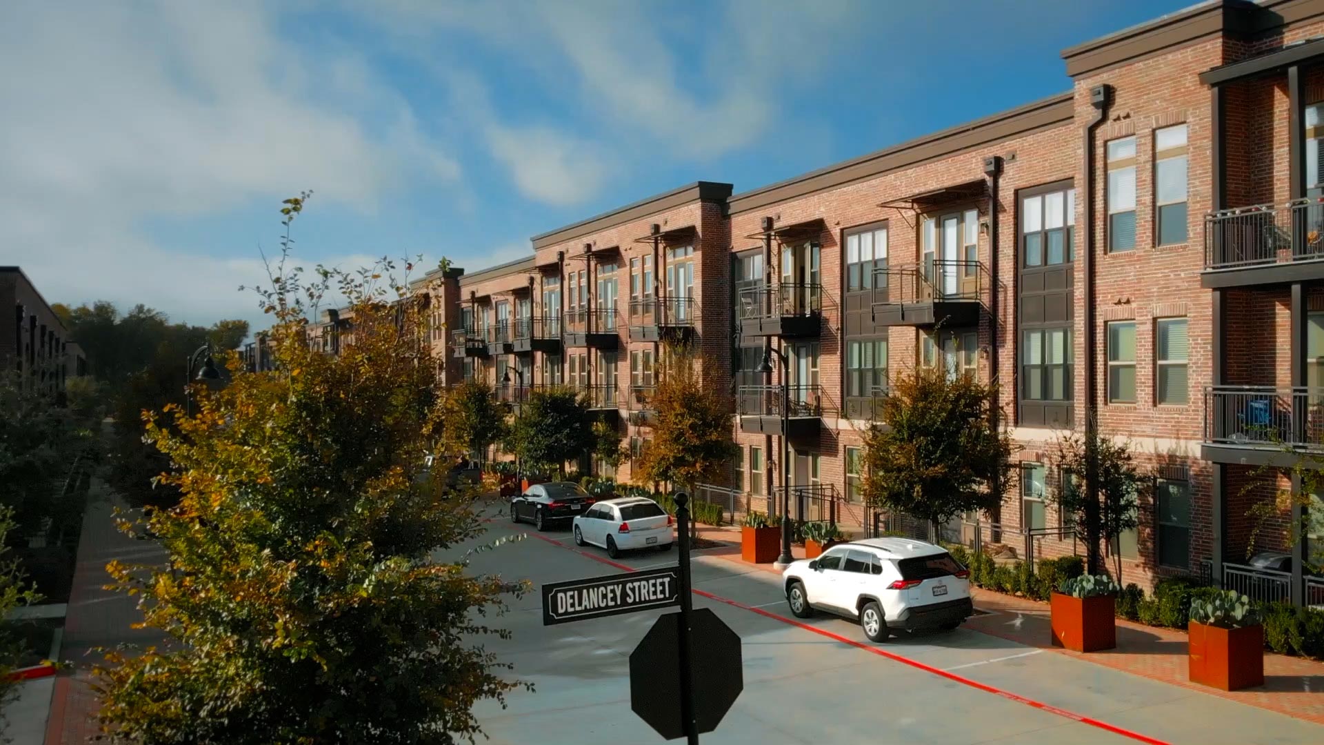 THE CANAL apartments is dog friendly a property located in the Farmers Branch neighborhood of Dallas, TX. It features outdoor amenities such as dog park, resort-style pool, and beautiful hammock courtyard