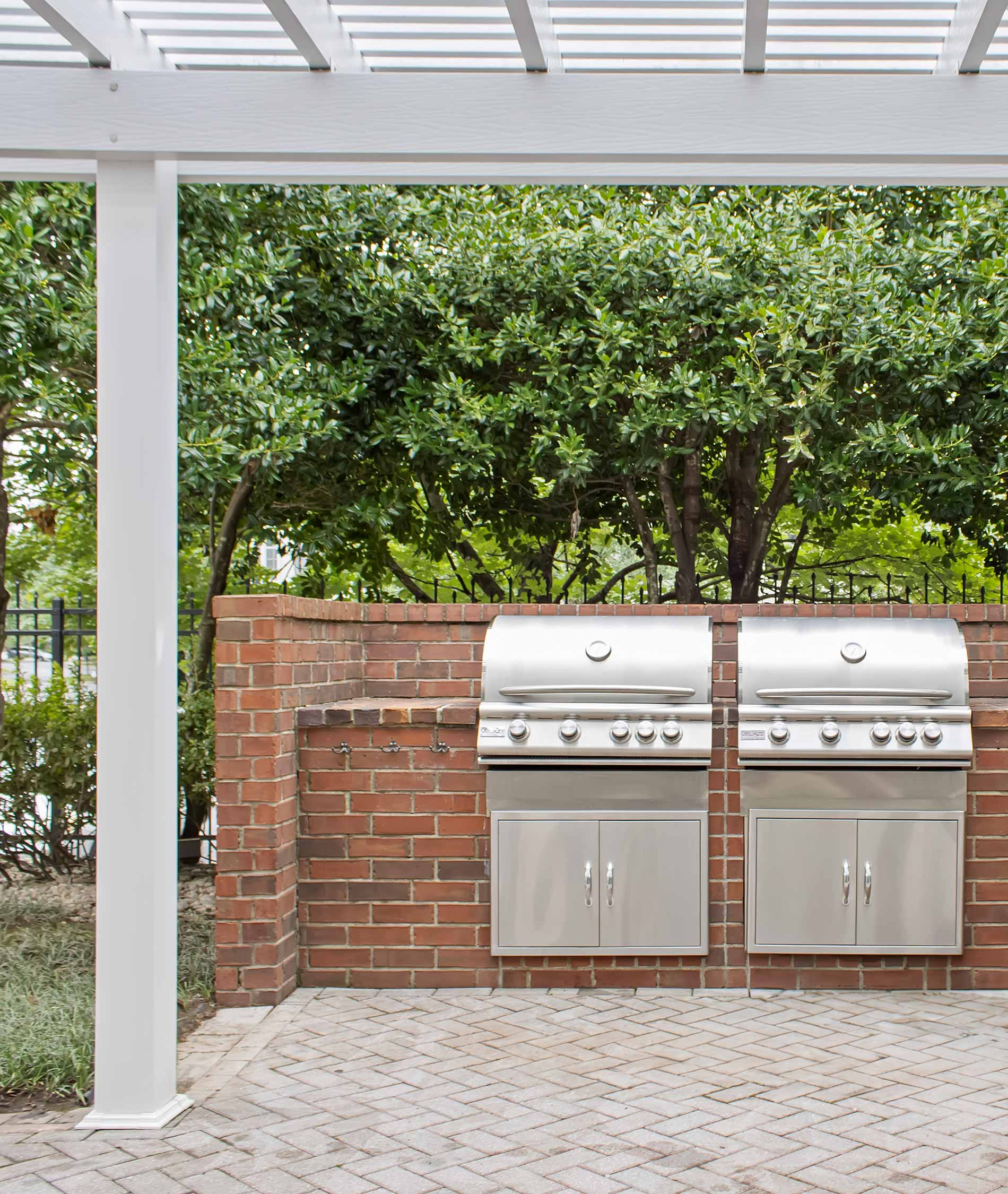 Carriage Homes grilling area