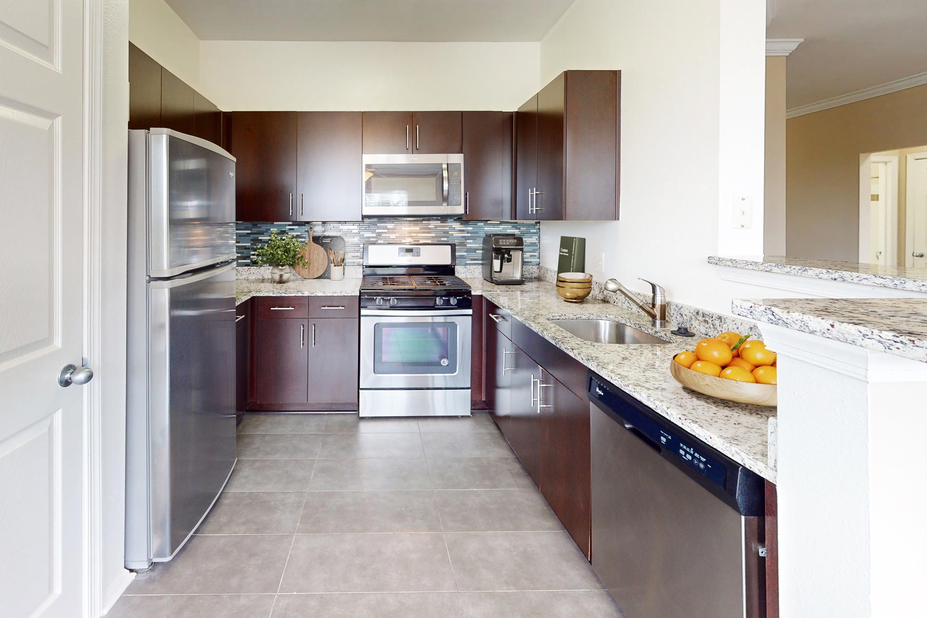 Courts At Dulles staged kitchen