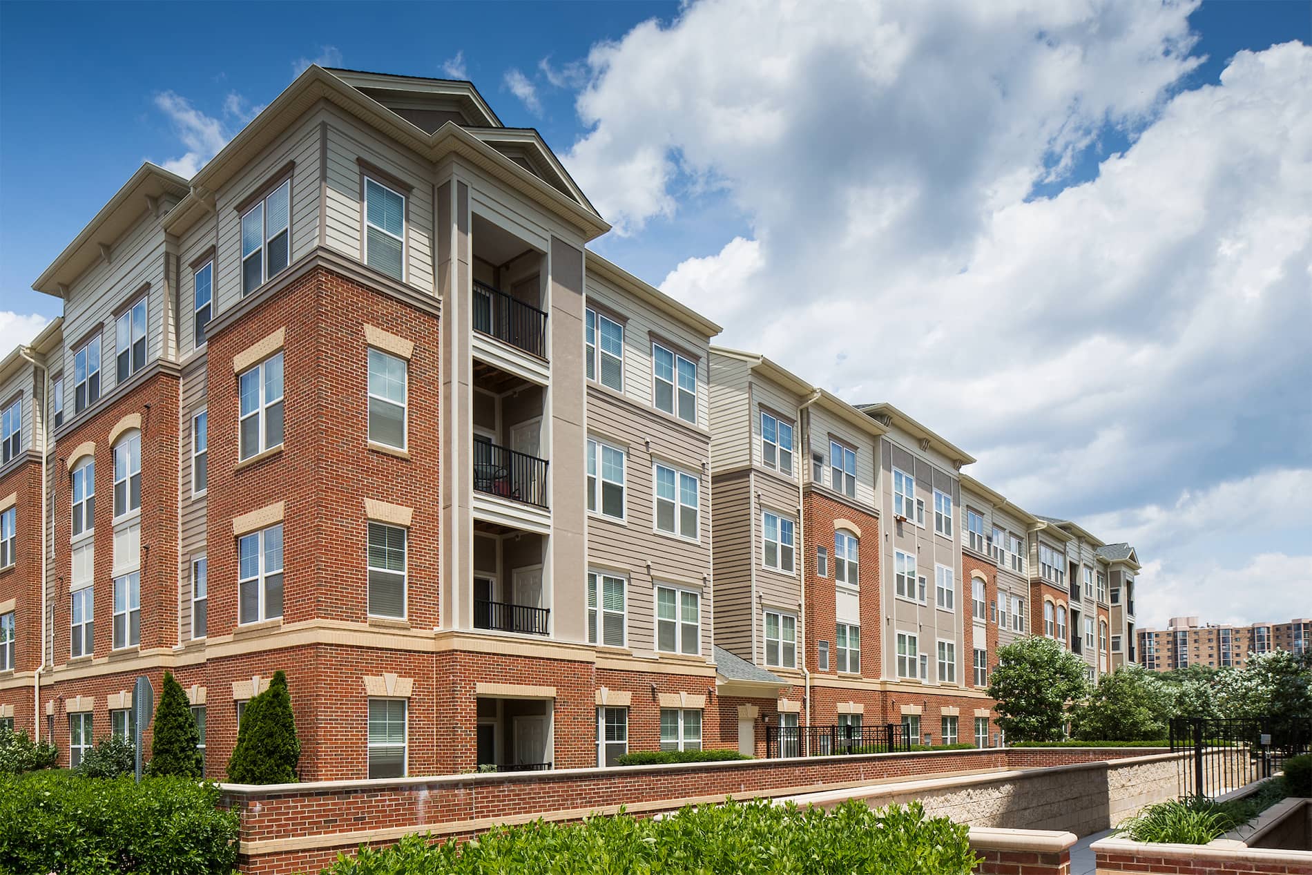 The Courts At Huntington Station Apartments In Alexandria Va