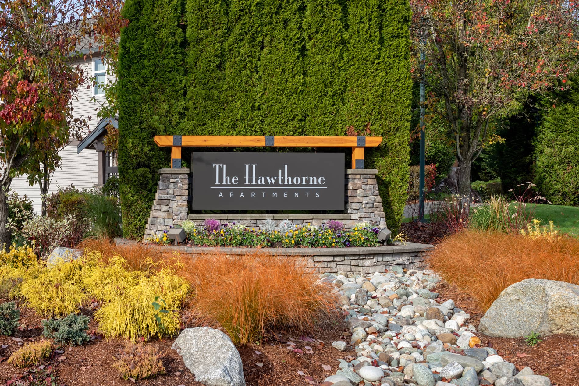 The Hawthorne Apartments Sign