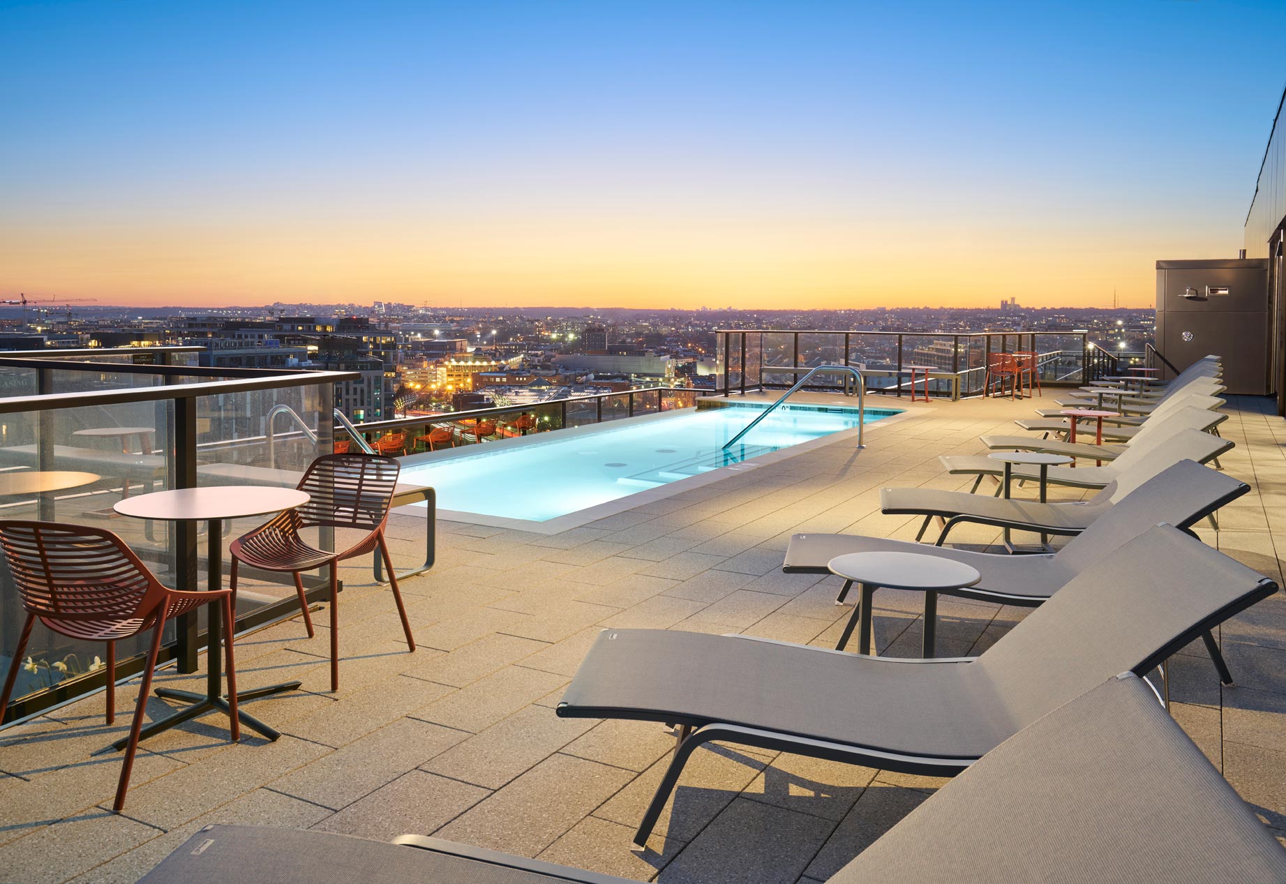 The MO Rooftop Pool and View of Union Market District