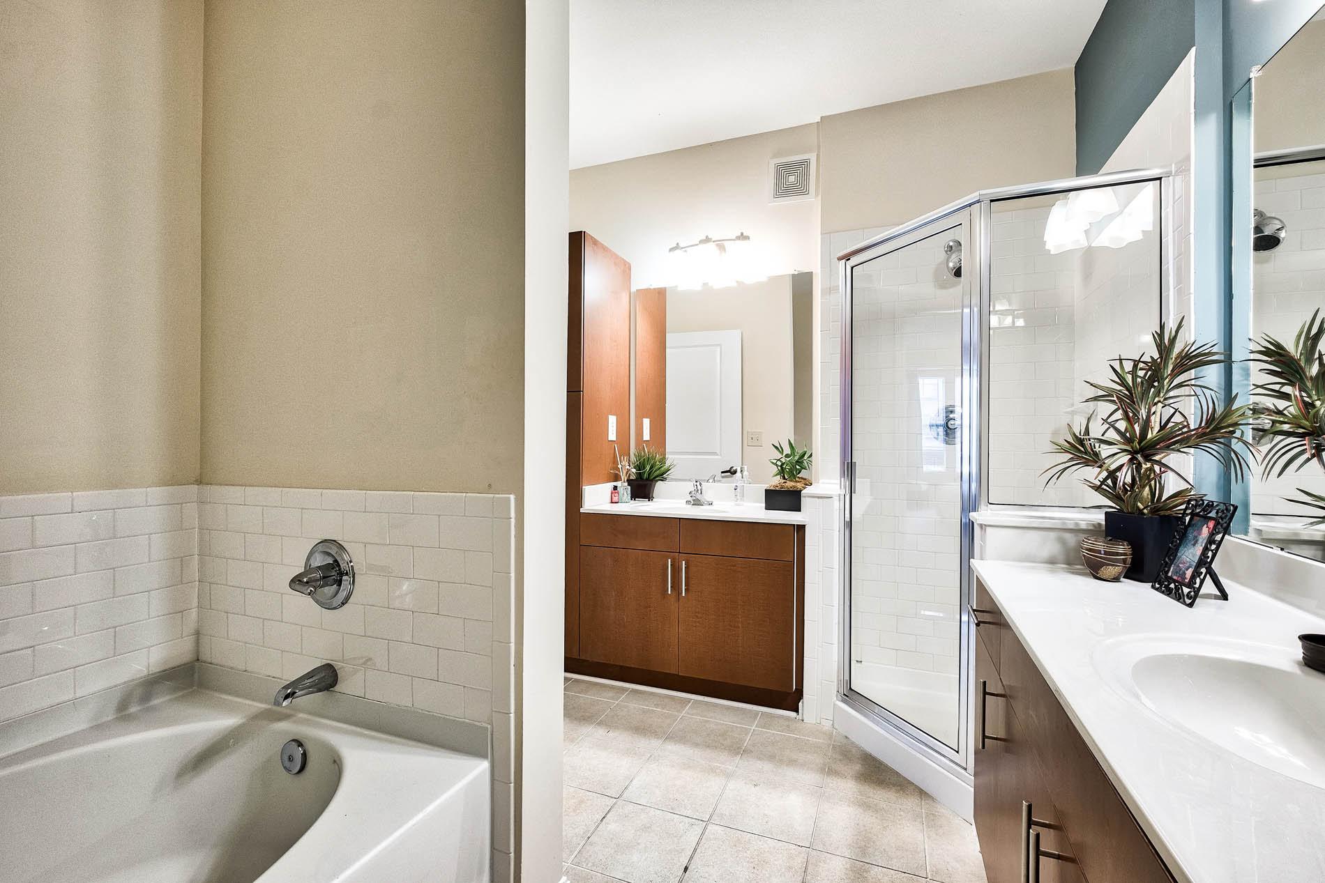 Quarters at towson bathroom interior
