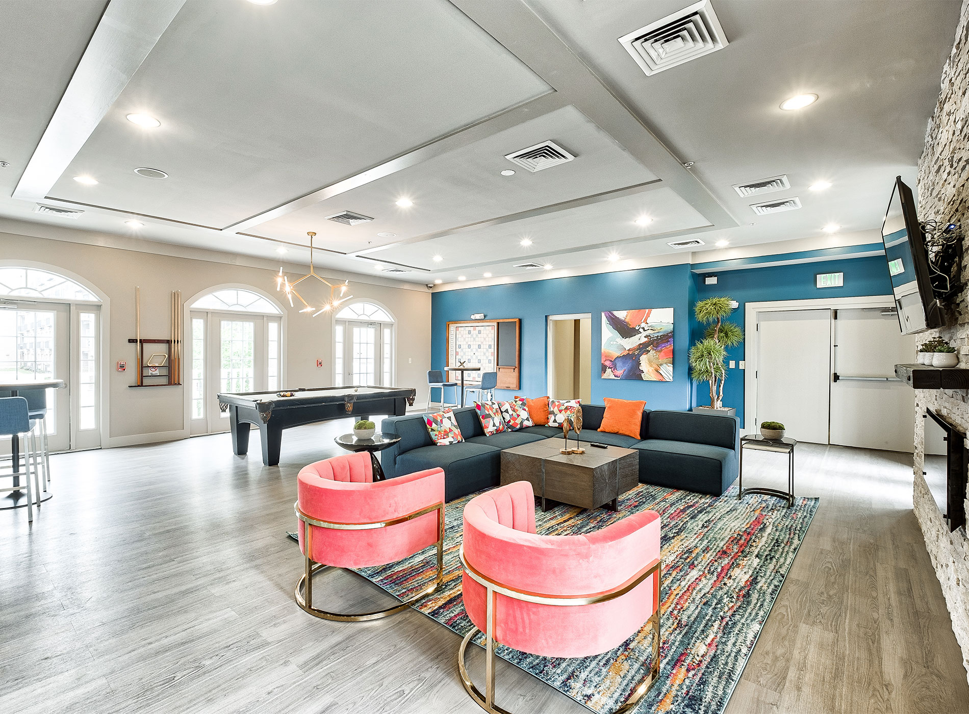 Quarters at Towson Entertainment lounge