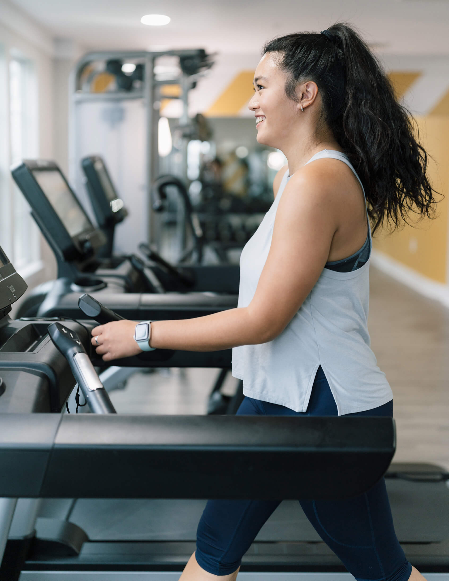 Quarters at Towson woman on treadmill